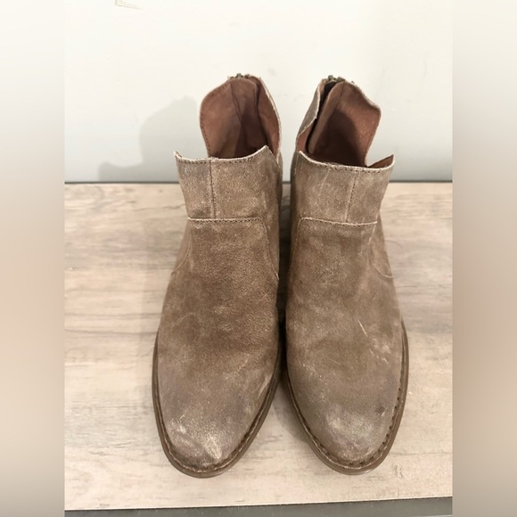 Born Kerri Women's Size 7.5 Shoes Brown Leather Zip Up Comfort Career Ankle Boot - Picture 2 of 7